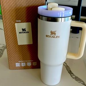Brand new Cream colored 40oz Stanley Cup
